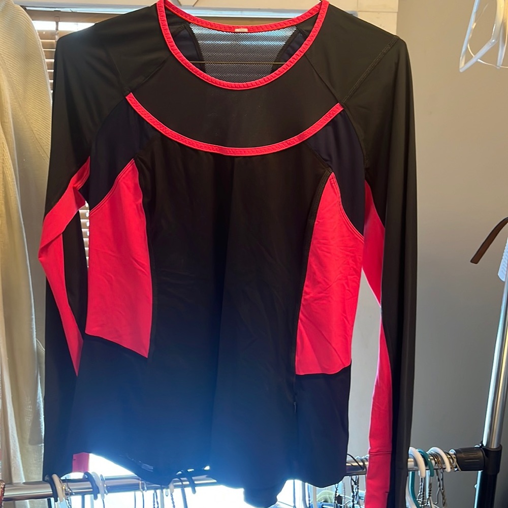 Lululemon long sleeve top